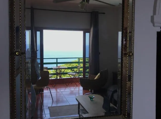 Sea View Relax And Surf Lägenhet *