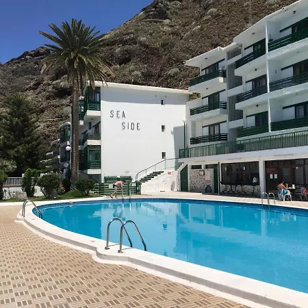 Sea View Relax And Surf Apartman *